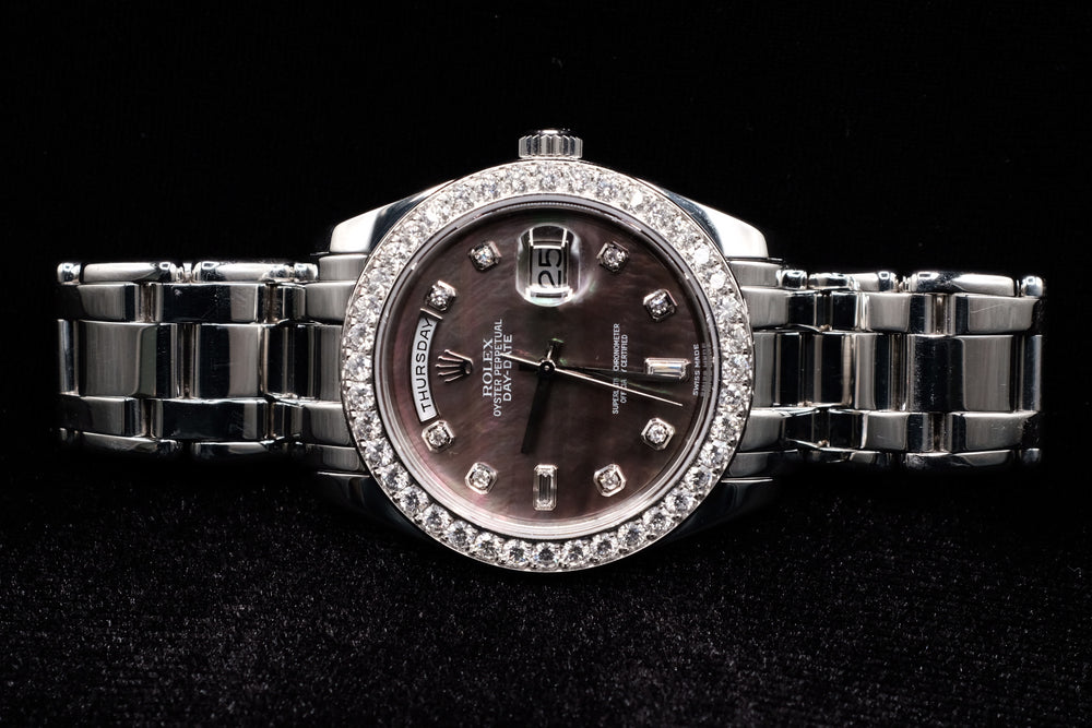 ROLEX DAY-DATE MASTERPIECE 39MM PLATINUM TAHITIAN MOTHER OF PEARL